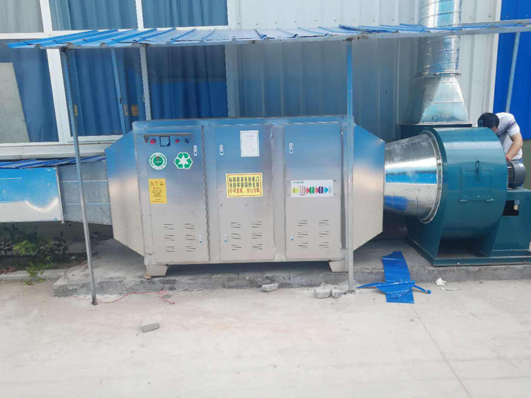 活性炭?jī)艋b置工程案例